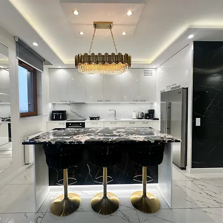 Karolkowa 28a - Luminous With Balcony By Renters Prestige Διαμέρισμα