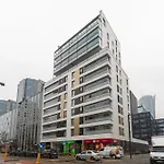Karolkowa 28a - Luminous With Balcony By Renters Prestige