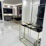 Karolkowa 28a - Luminous With Balcony By Renters Prestige