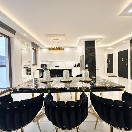 Lejlighed Karolkowa 28a - Luminous With Balcony By Renters Prestige