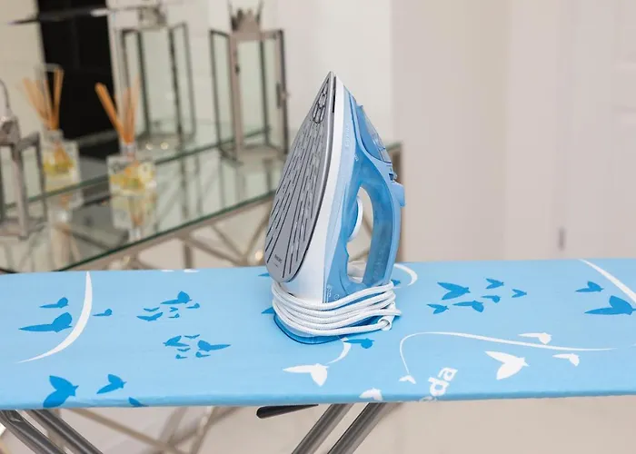 Karolkowa 28a - Luminous With Balcony By Renters Prestige