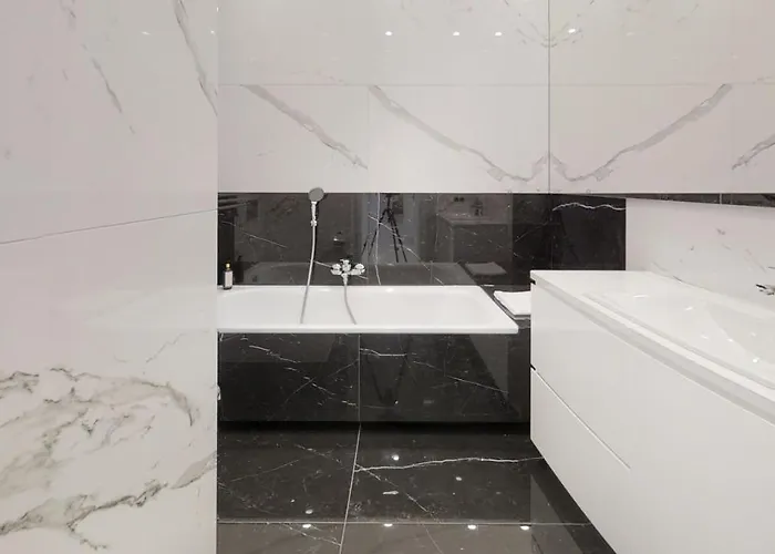 Lejlighed Karolkowa 28a - Luminous With Balcony By Renters Prestige