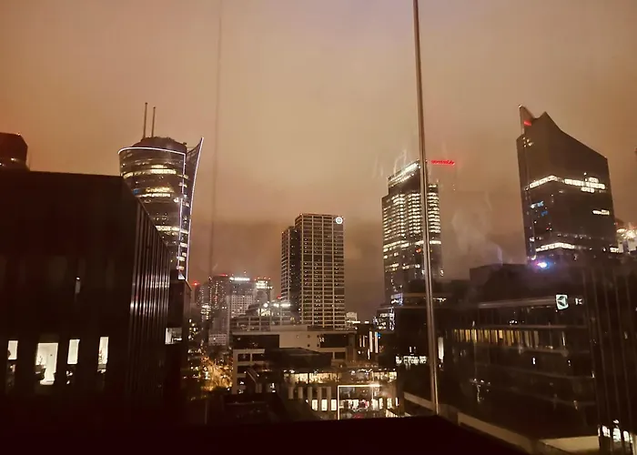 Karolkowa 28a - Luminous With Balcony By Renters Prestige Lejlighed