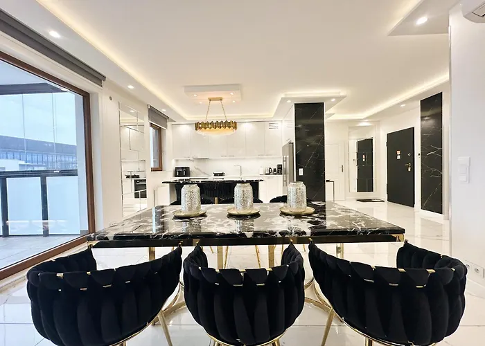 Lejlighed Karolkowa 28a - Luminous With Balcony By Renters Prestige