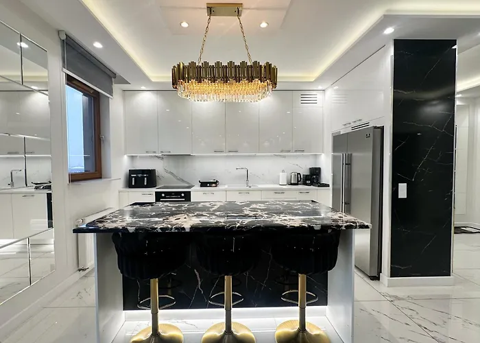 Karolkowa 28a - Luminous With Balcony By Renters Prestige Lejlighed