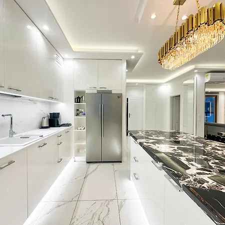 Karolkowa 28a - Luminous With Balcony By Renters Prestige * ורשה